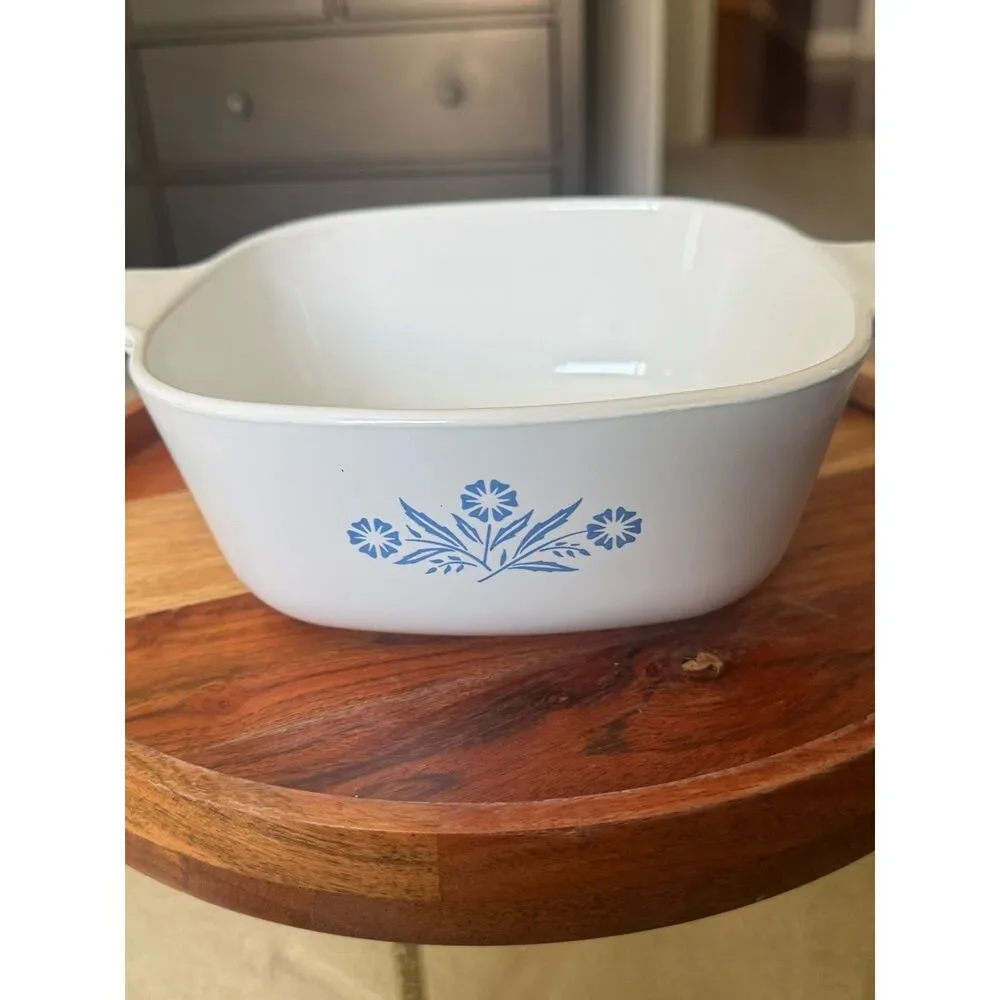 Vintage CorningWare Blue Cornflower P-1½-B 1.5 Qt Casserole Baking Dish USA